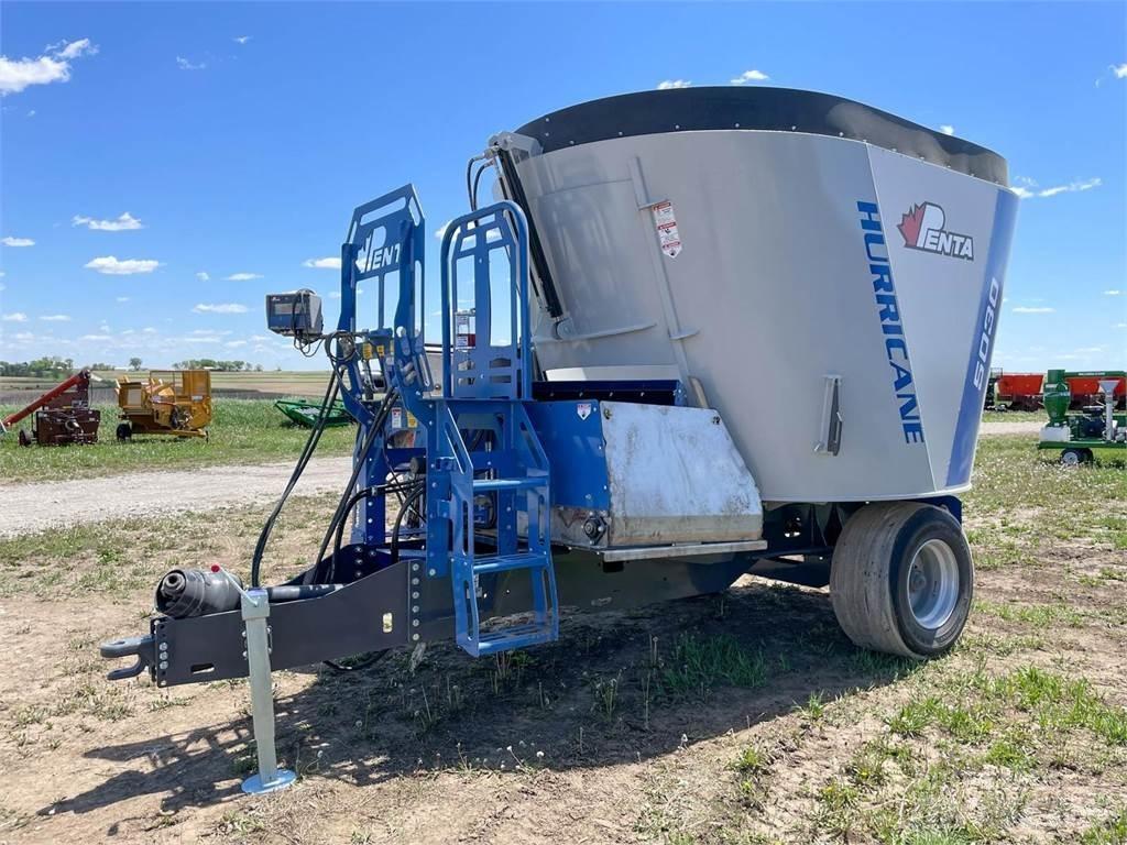 Penta 5030 Mixer feeders
