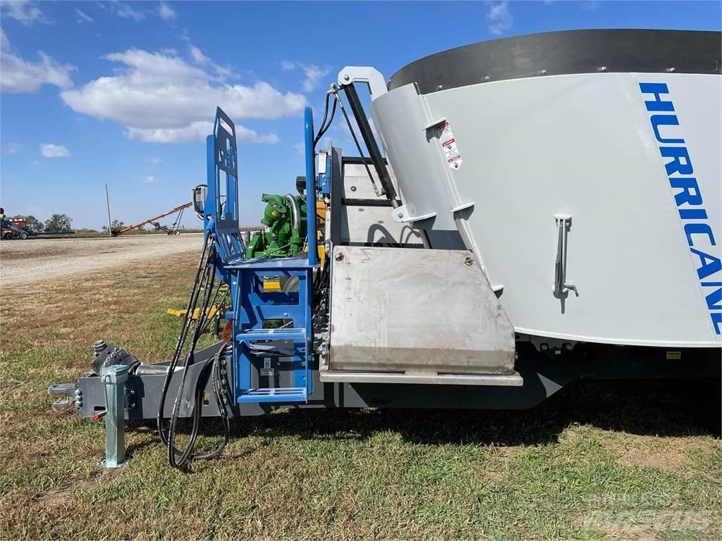 Penta 5530 Mixer feeders