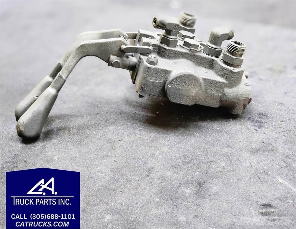  Unmarked Hydraulics