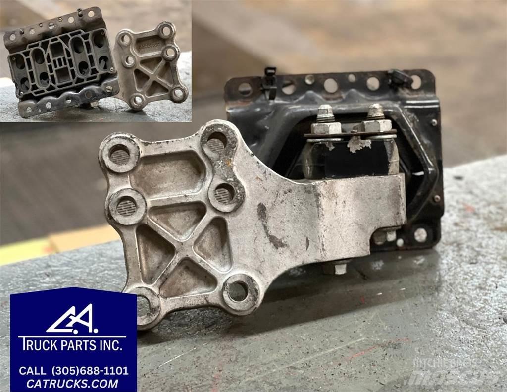 Volvo Mack Engines