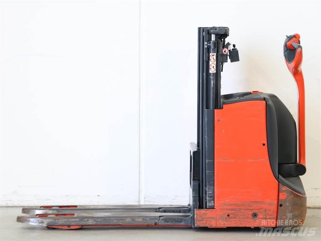 Linde D08/1160 Pedestrian stacker