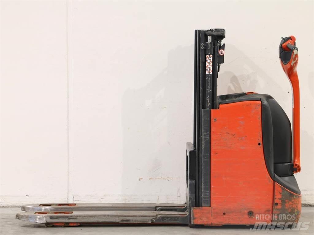 Linde D08/1160 Pedestrian stacker