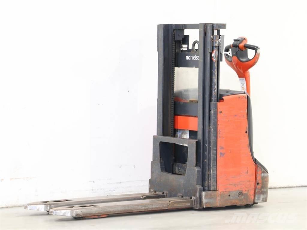 Linde D08/1160-00 Pedestrian stacker