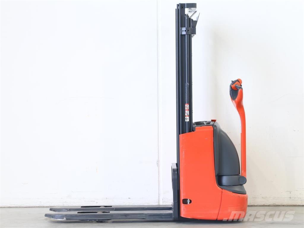 Linde L10/1172 Pedestrian stacker