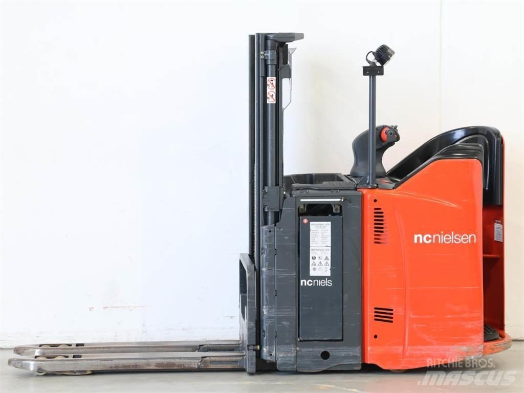 Linde L12LSP/133 Pedestrian stacker