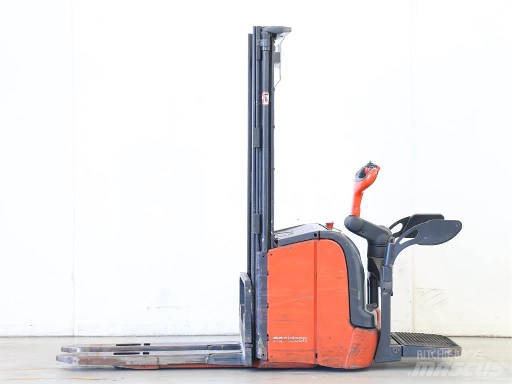 Linde L16AP/372 Pedestrian stacker