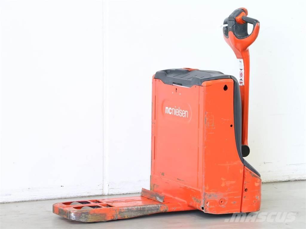 Linde T16/1152 Pedestrian stacker