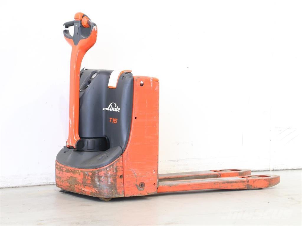 Linde T16/1152 Pedestrian stacker