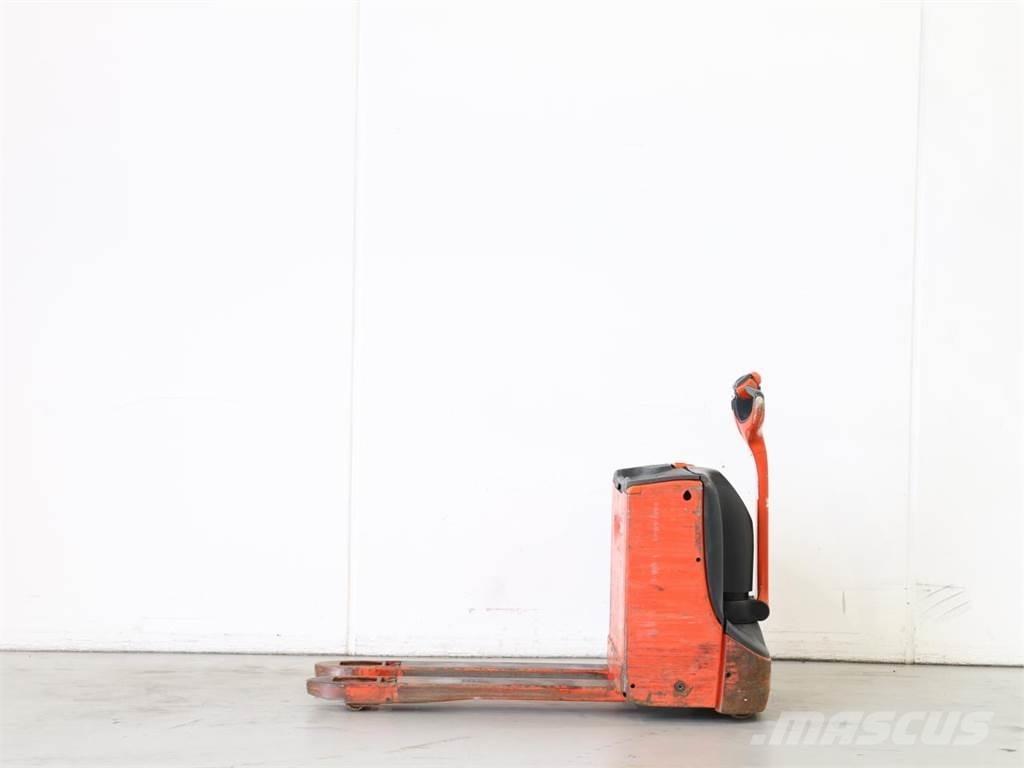 Linde T16/1152-00 Pedestrian stacker