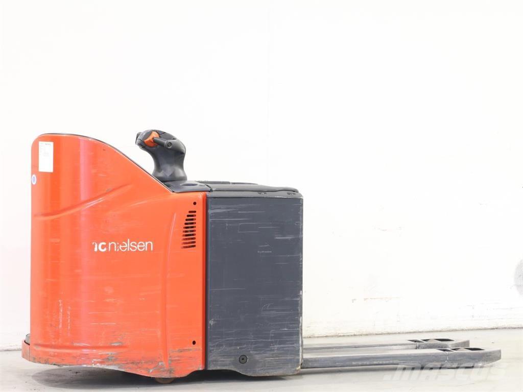 Linde T20SP/131 Pedestrian stacker