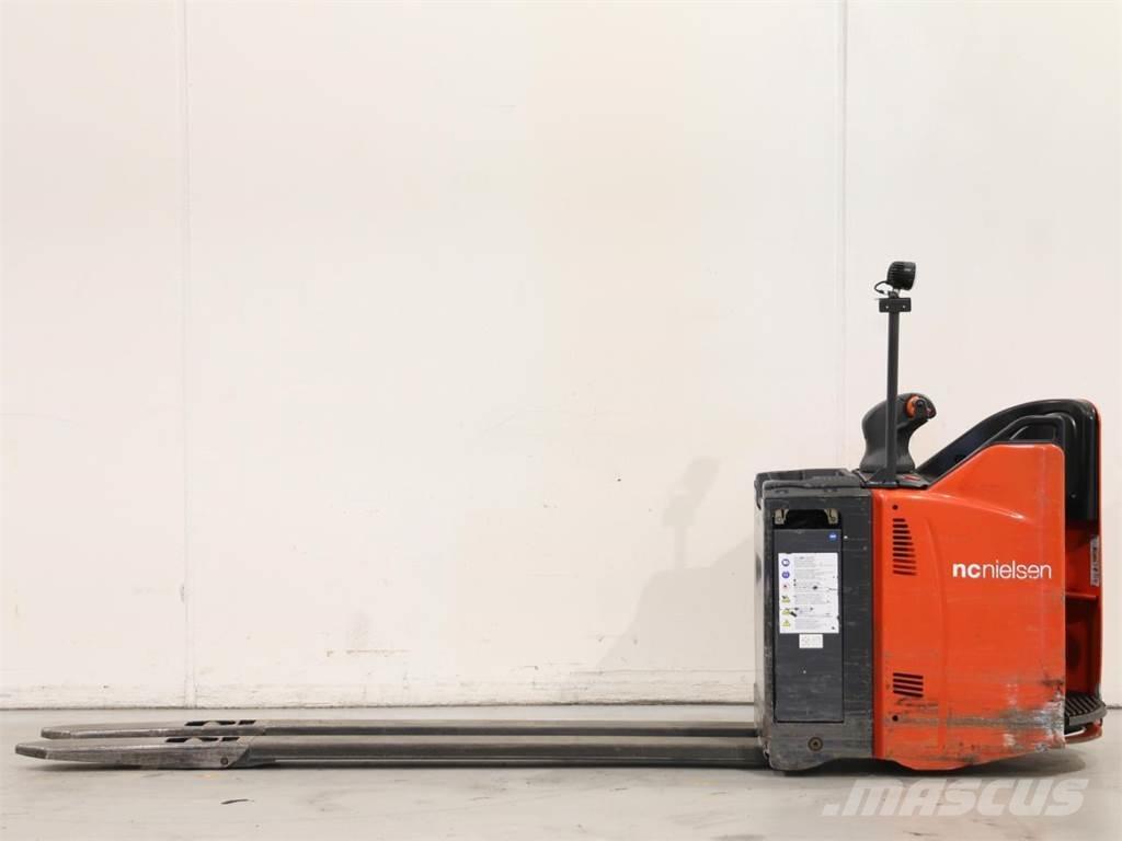 Linde T20SP/131-07 Pedestrian stacker