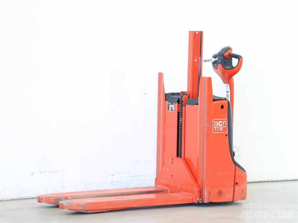 NCN TL16/1152-00 Pedestrian stacker