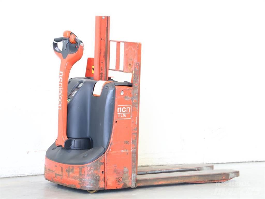 NCN TL16/1152-00 Pedestrian stacker