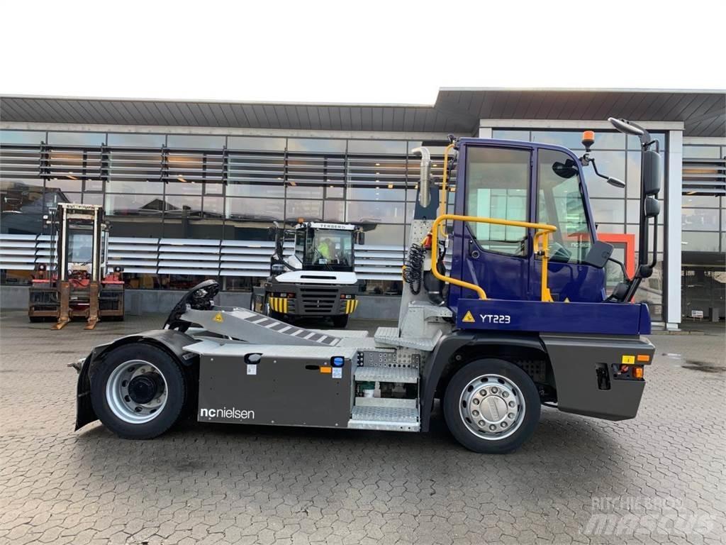 Terberg YT223 4x2 Material Handling - Others
