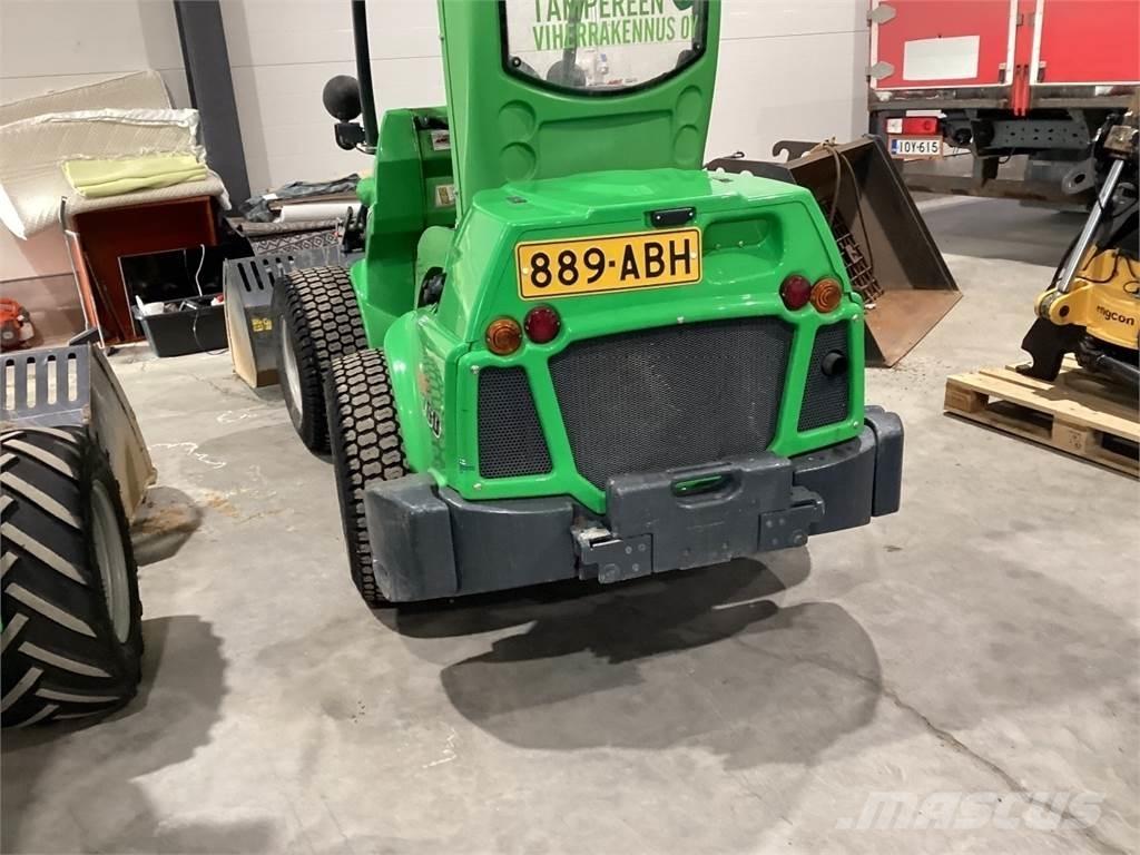 Avant 760. I Mini loaders