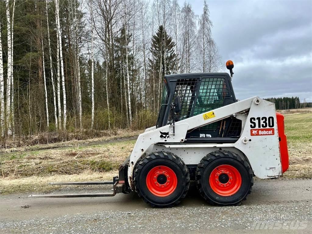 Bobcat S130 Skid steer loaders