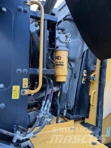 CAT 982M Wheel loaders