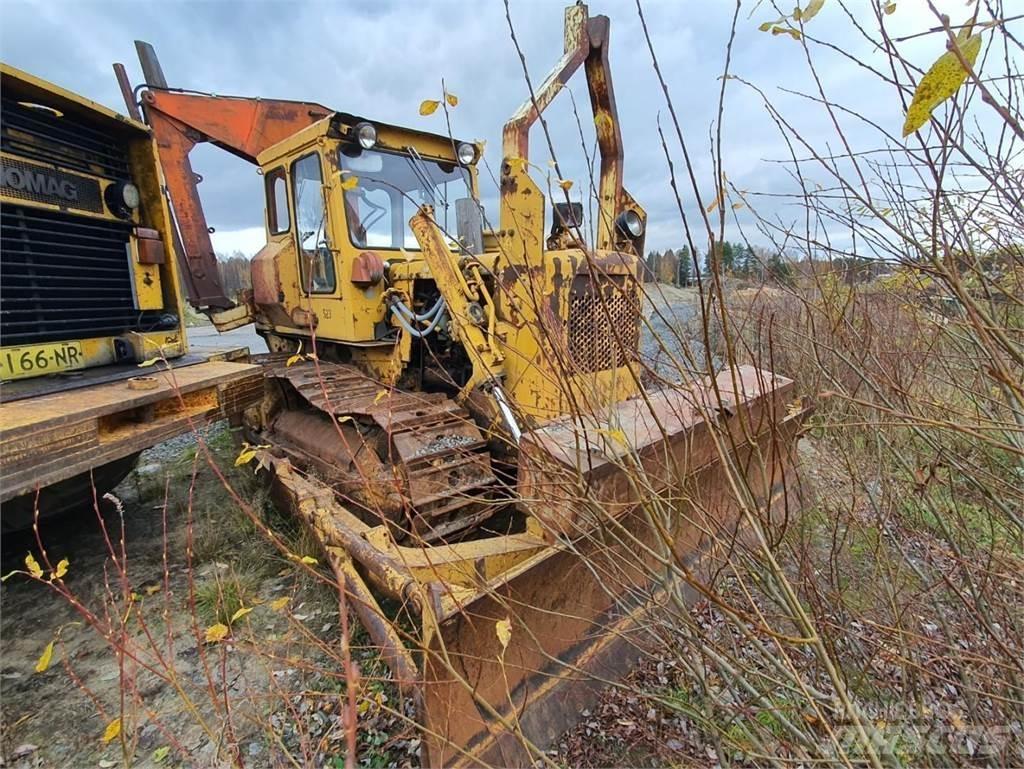 CAT D4D Crawler dozers