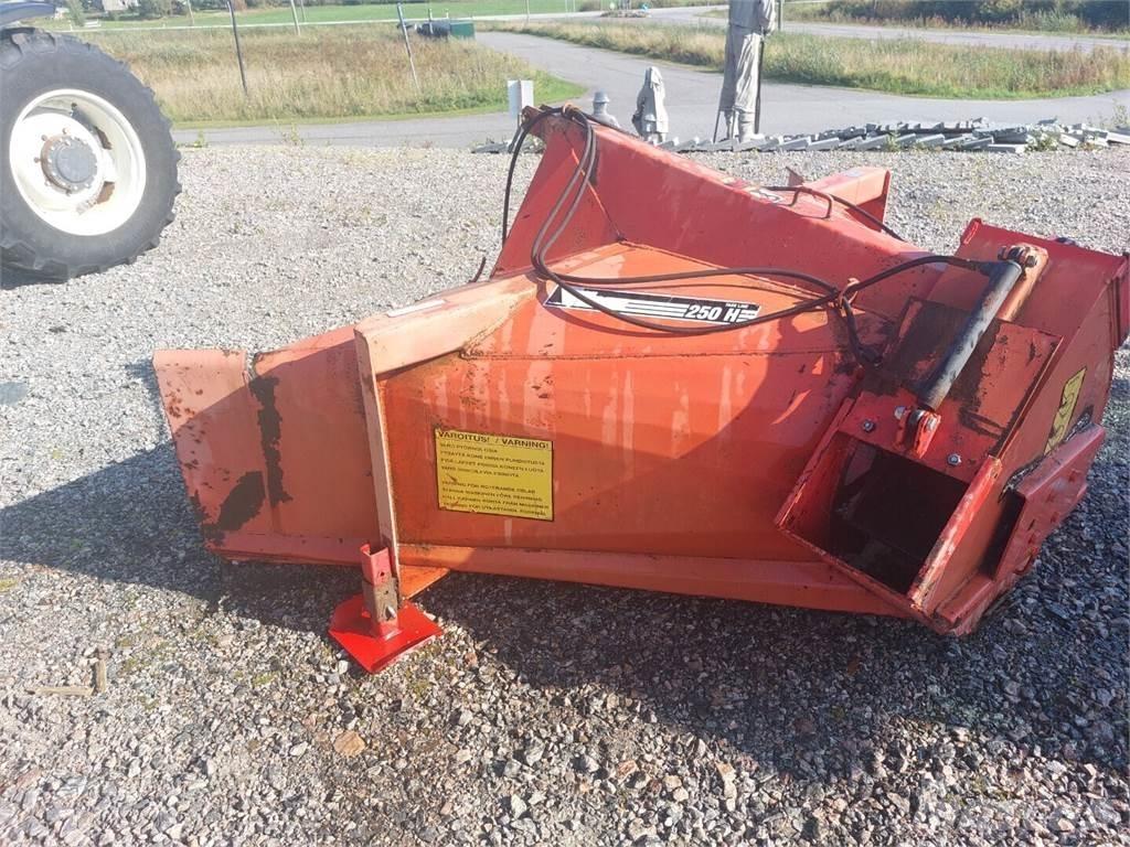 Esko 251 Other road and snow machines