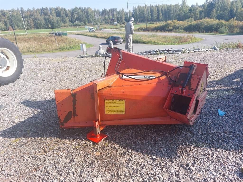 Esko 251 Other road and snow machines