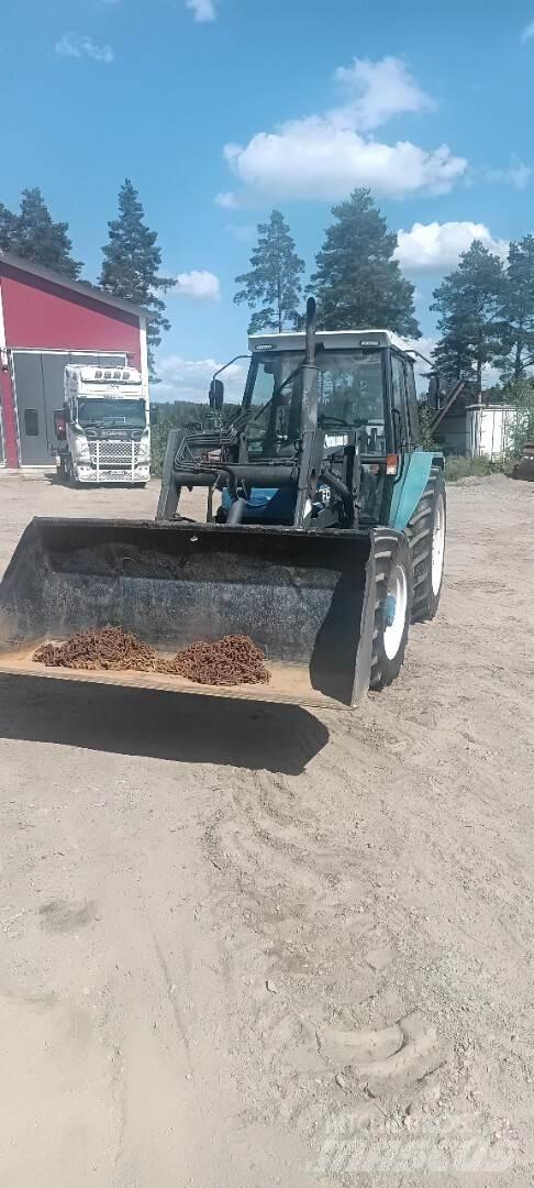 Ford 4830 Tractors