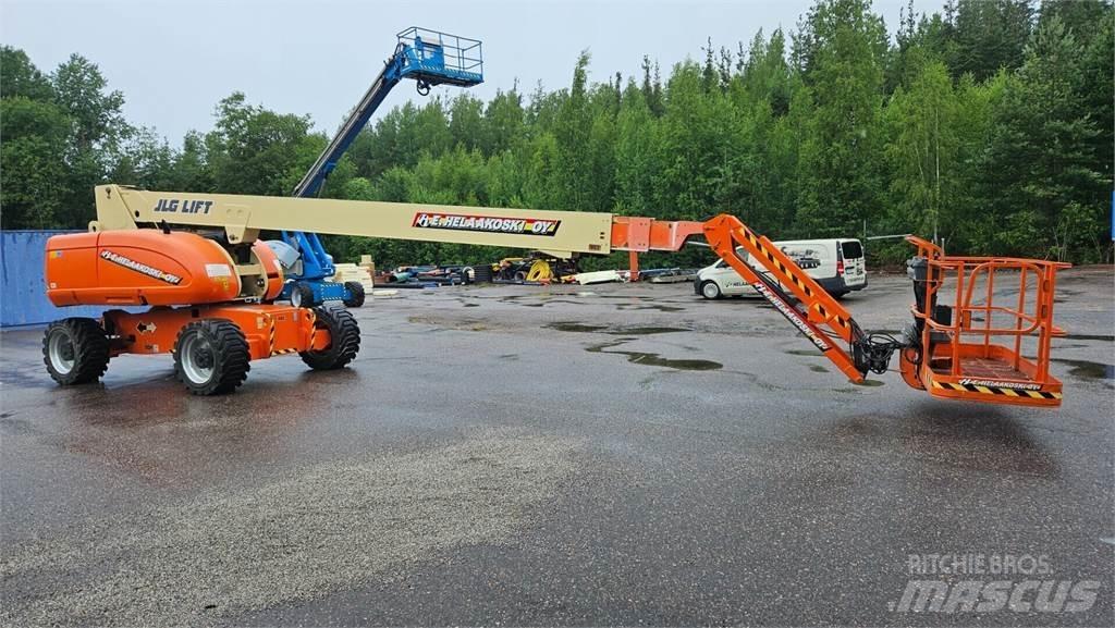 JLG 860SJ Vertical mast lifts