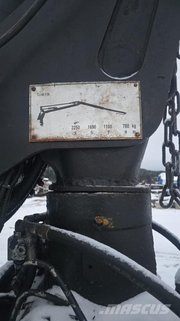 John Deere 770 D Harvesters