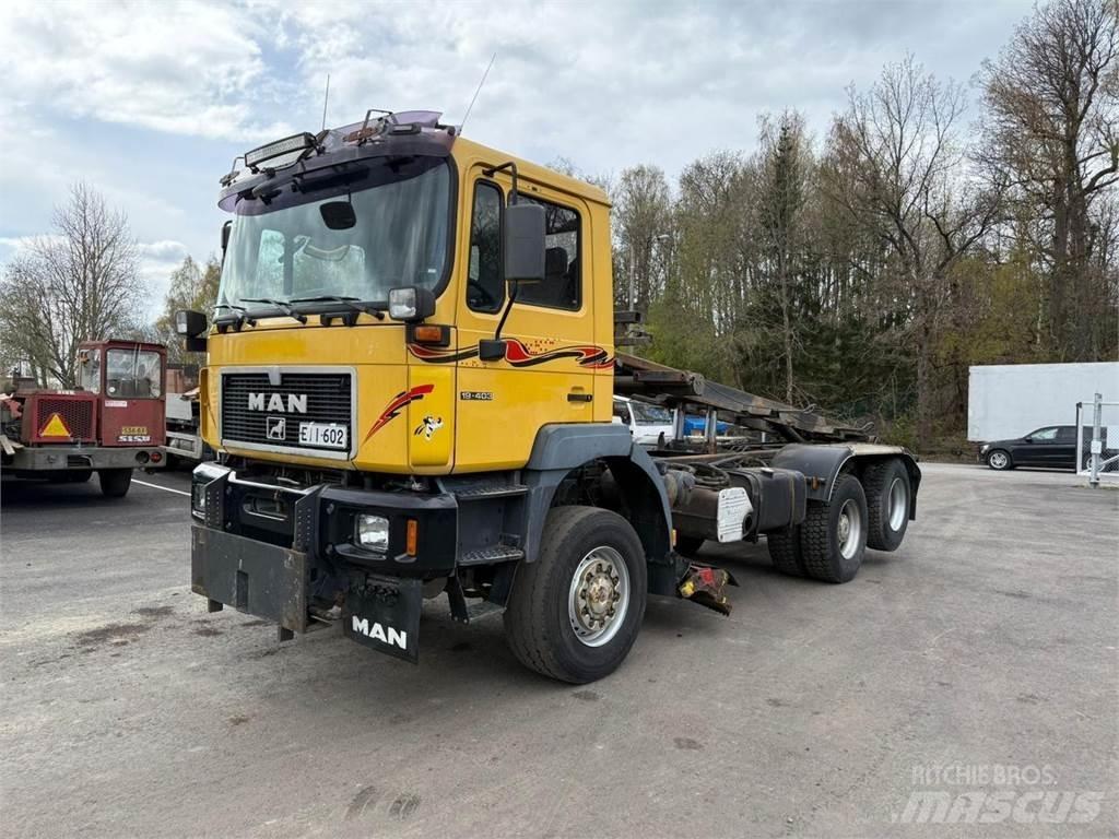 MAN 19.403 4x4 + 2 Municipal / general purpose vehicles