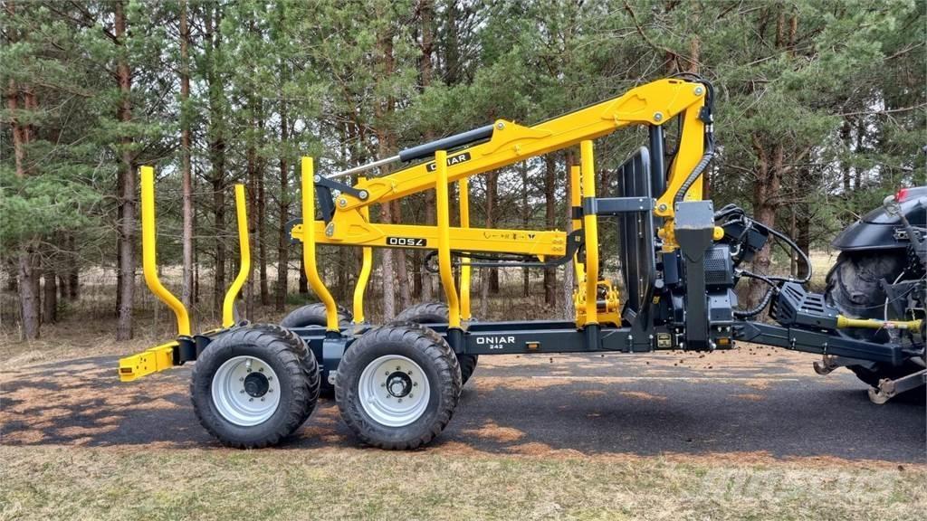 Oniar 7500 + 242 Forest trailers