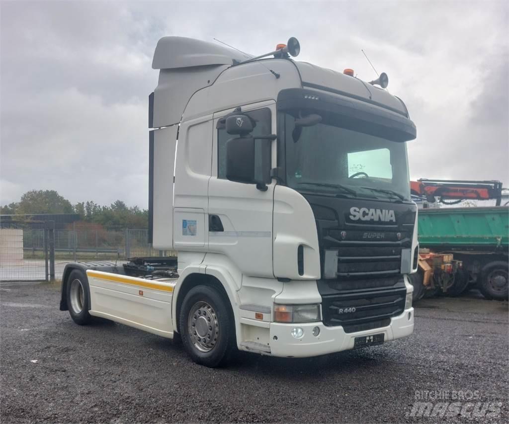 Scania R440 4x2 Tractor Units