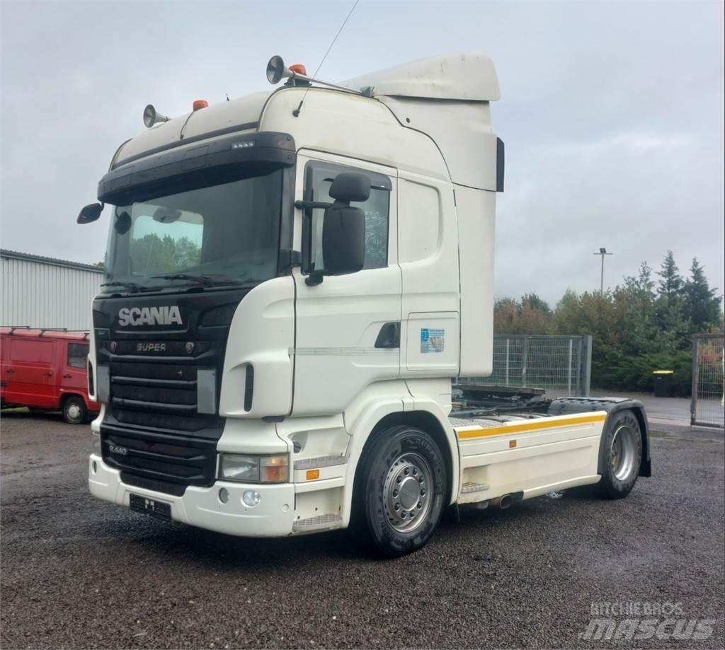 Scania R440 4x2 Tractor Units