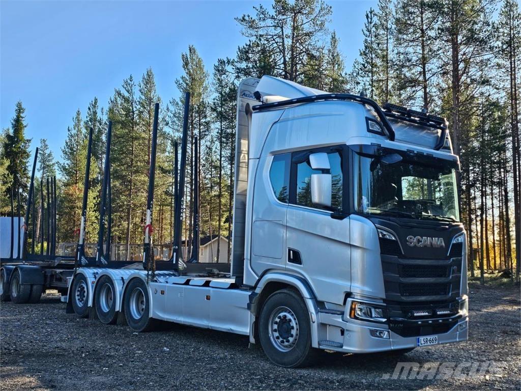 Scania R660 8X4 Timber trucks