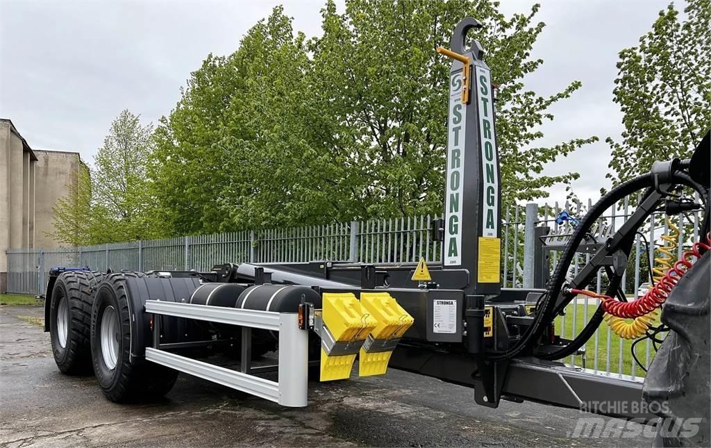 Stronga HookLoada Tipper trailers