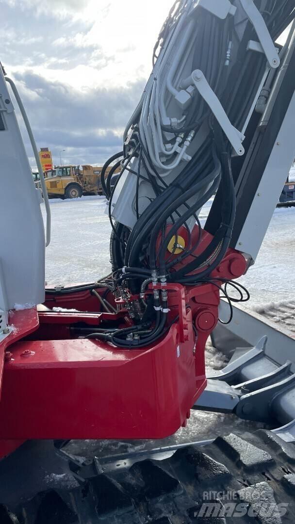 Takeuchi TB280FR Midi excavators  7t - 12t