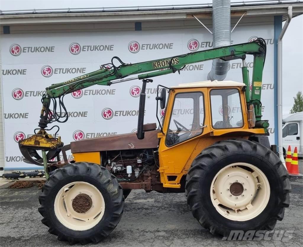 Valmet 802-4 Tractors
