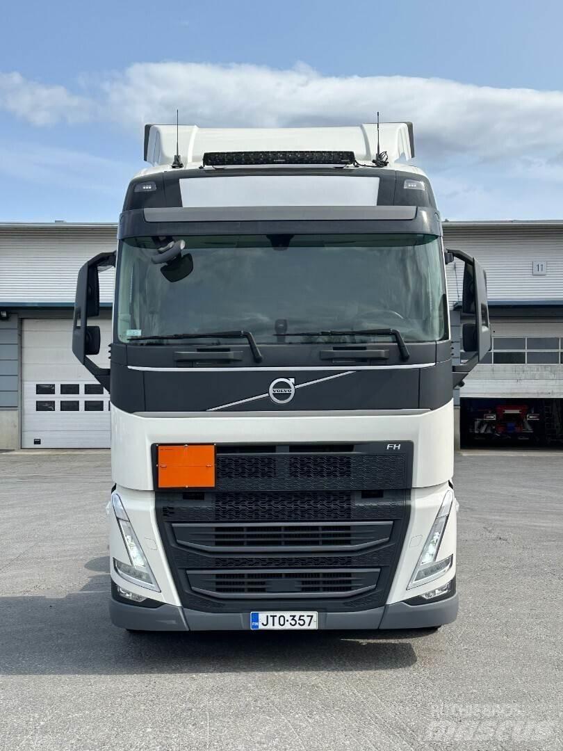 Volvo FH500TC 6x4 Tractor Units