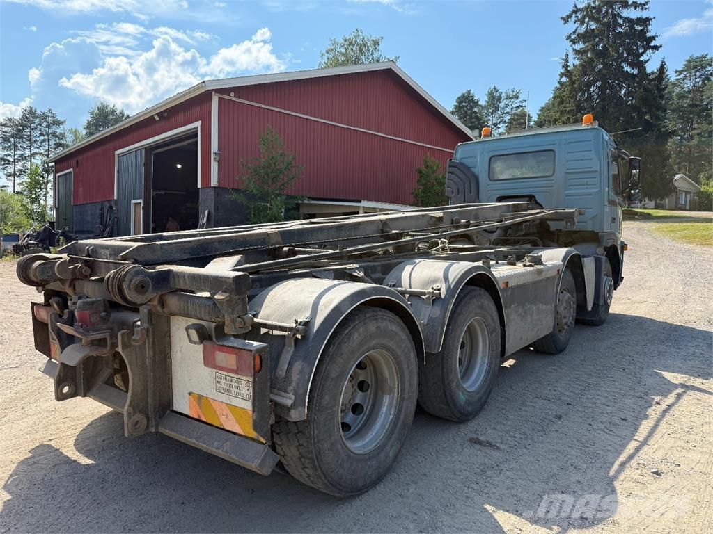 Volvo FM480 8x4 Hook lift trucks