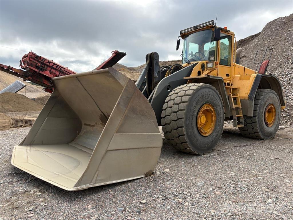 Volvo L 220 E Wheel loaders