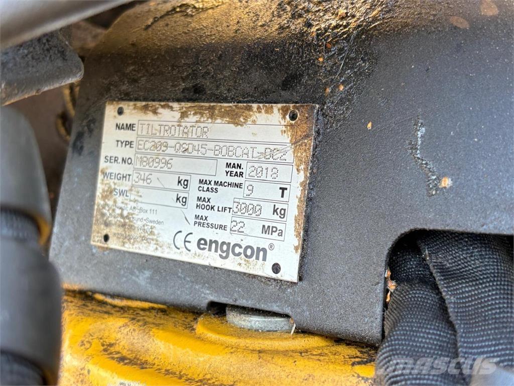 Yanmar B 95 W Wheeled excavators