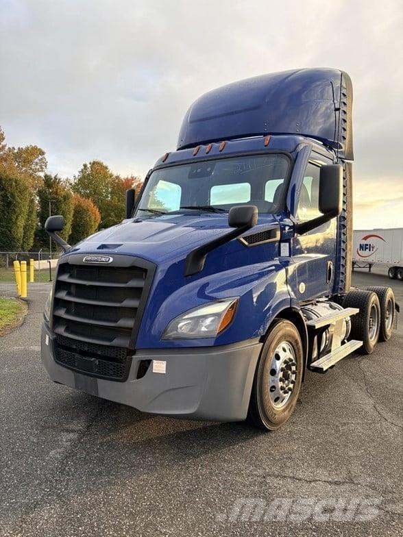 Freightliner CASCADIA 116 Tractor Units