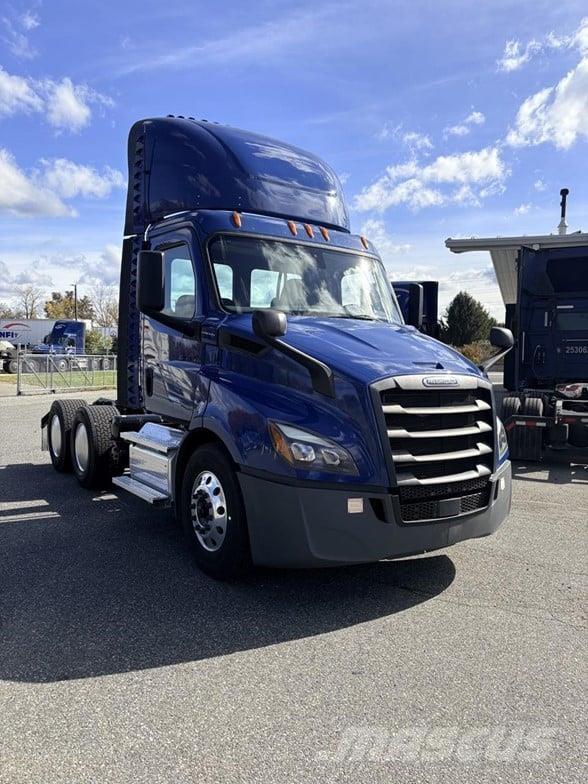 Freightliner CASCADIA 116 Tractor Units