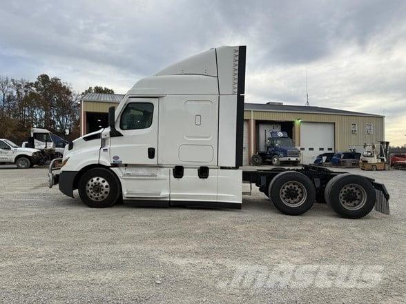 Freightliner CASCADIA 116 Tractor Units