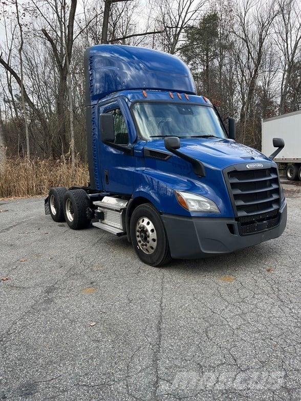 Freightliner CASCADIA 116 Tractor Units