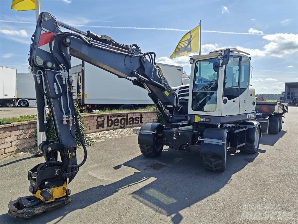 Terex TW85 Midi excavators  7t - 12t