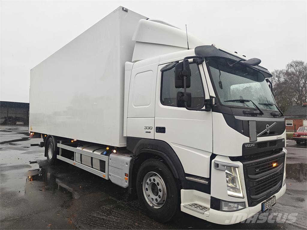 Volvo FM330 Box body trucks
