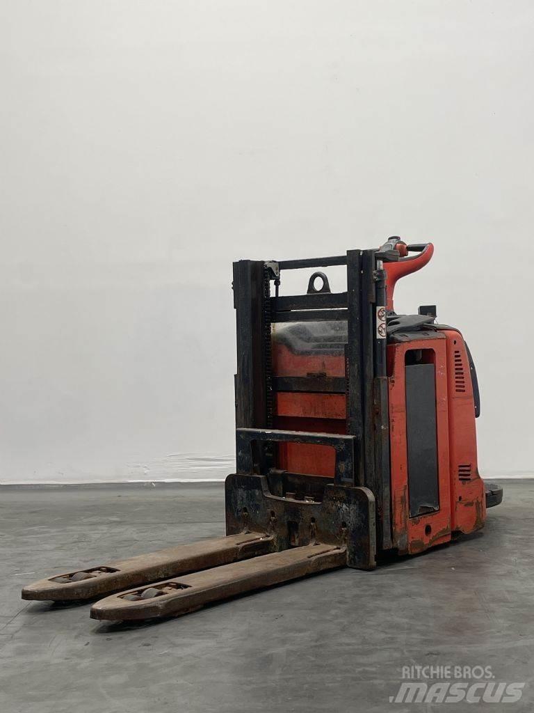 Linde D12AP Pedestrian stacker