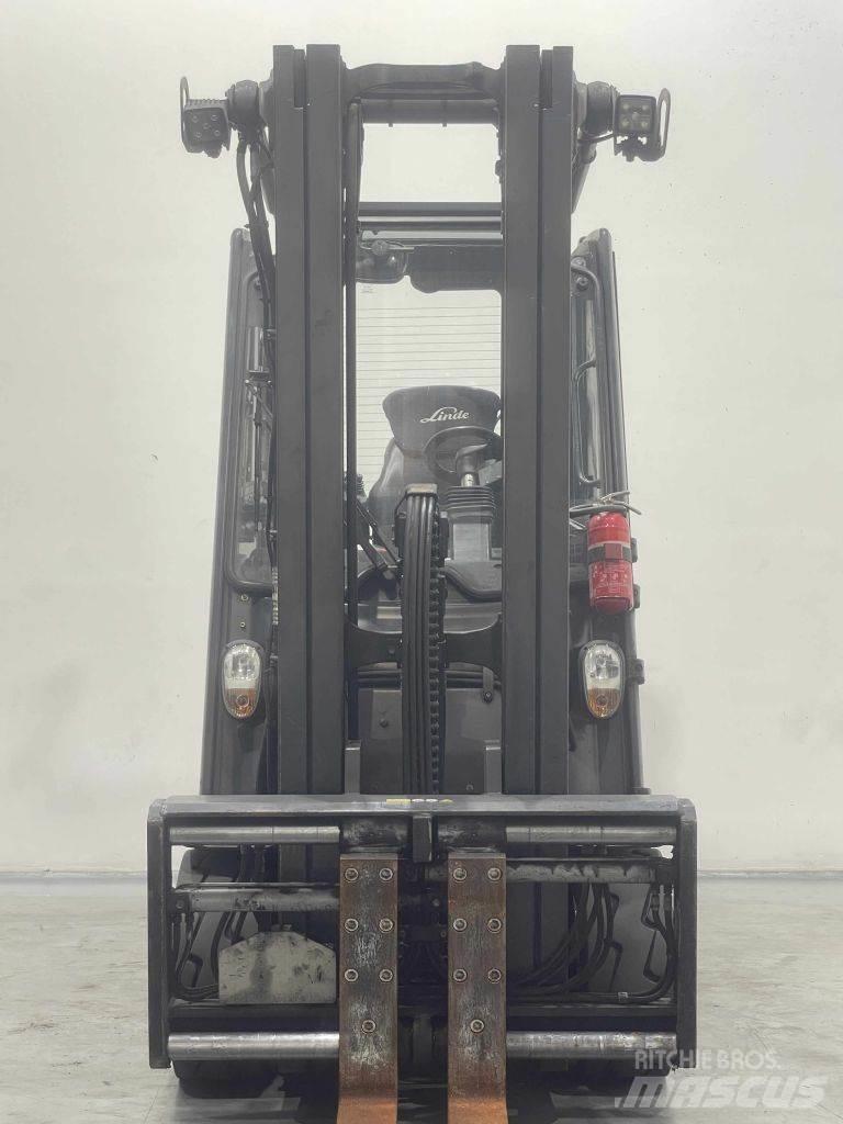 Linde E30H-01/600-387 Electric forklift trucks