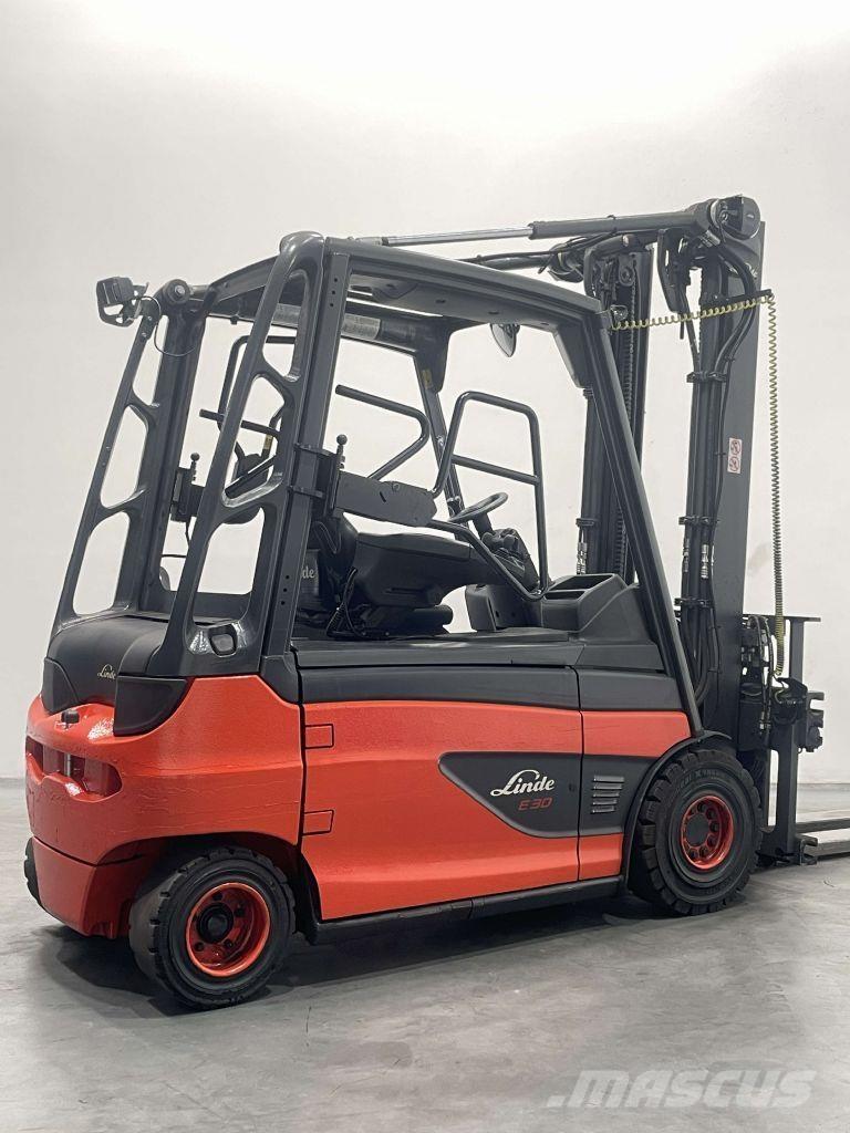 Linde E30L-01-387 Electric forklift trucks