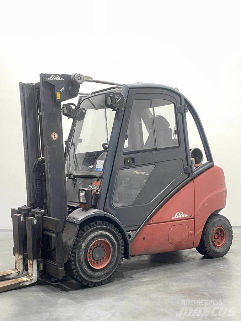 Linde H30T-393 LPG trucks