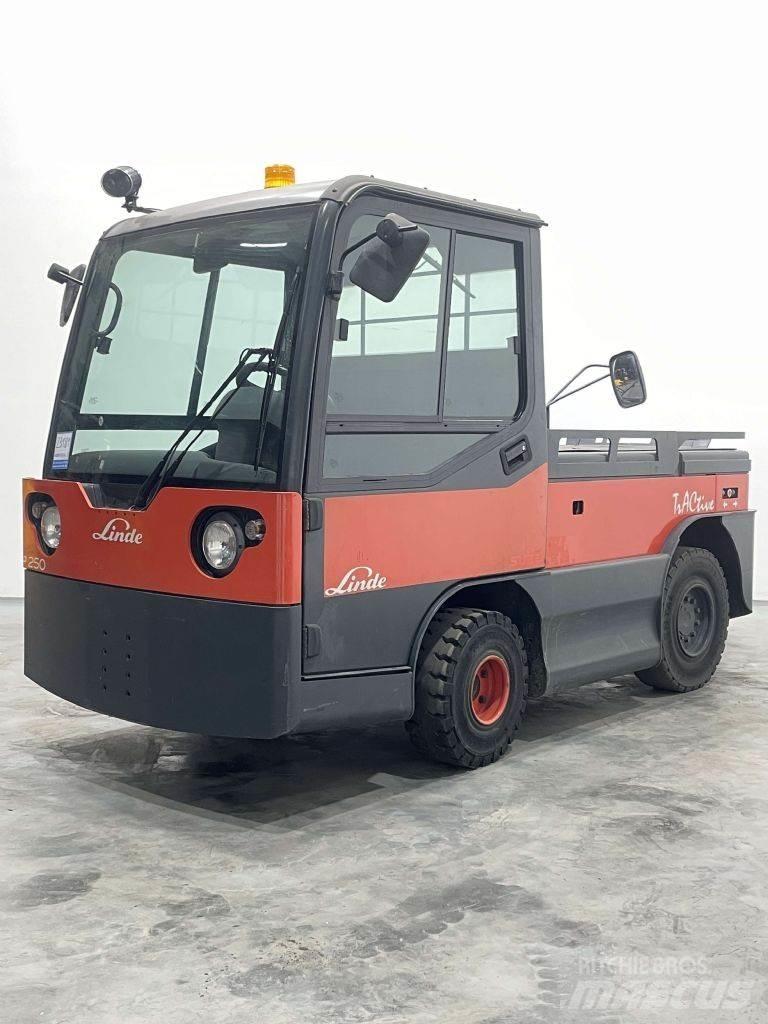 Linde P250-127 Towing trucks